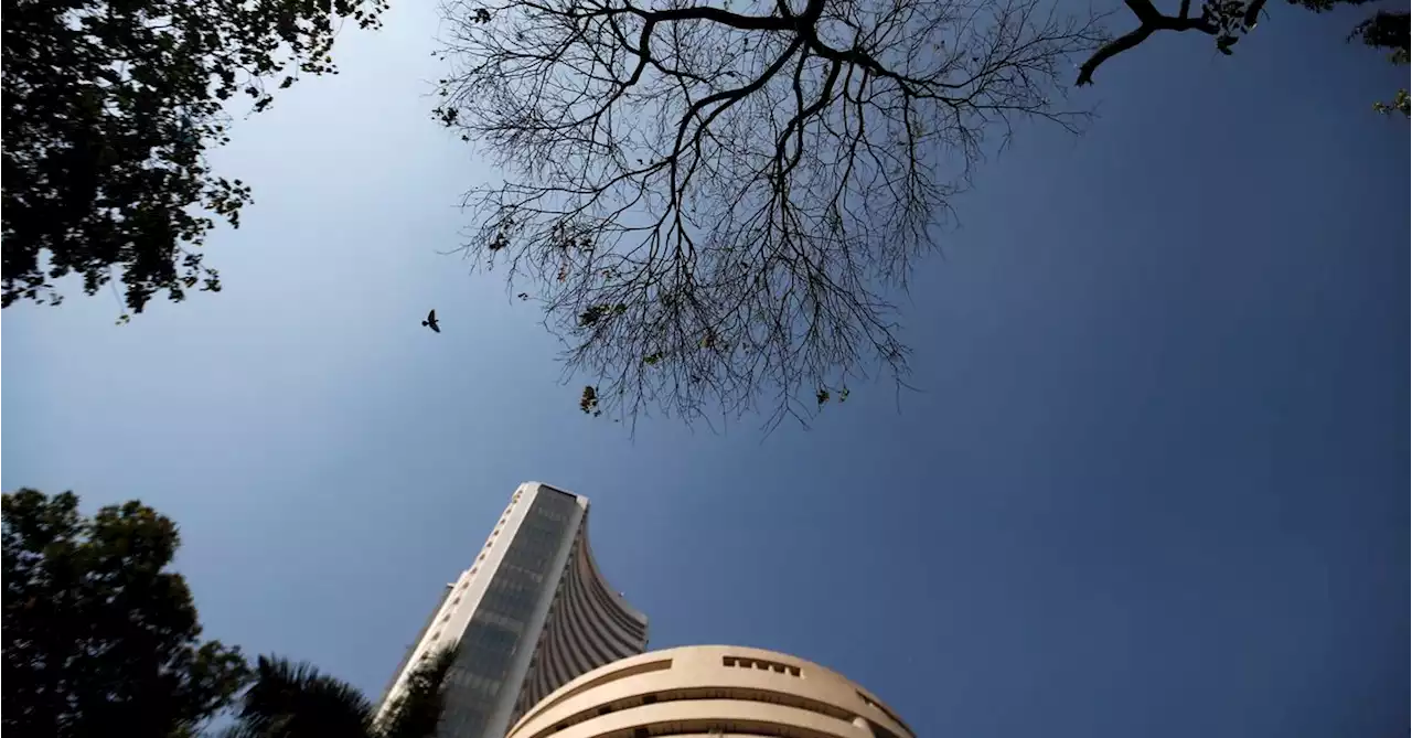 Indian shares rise on optimism over Fed rate hike pause