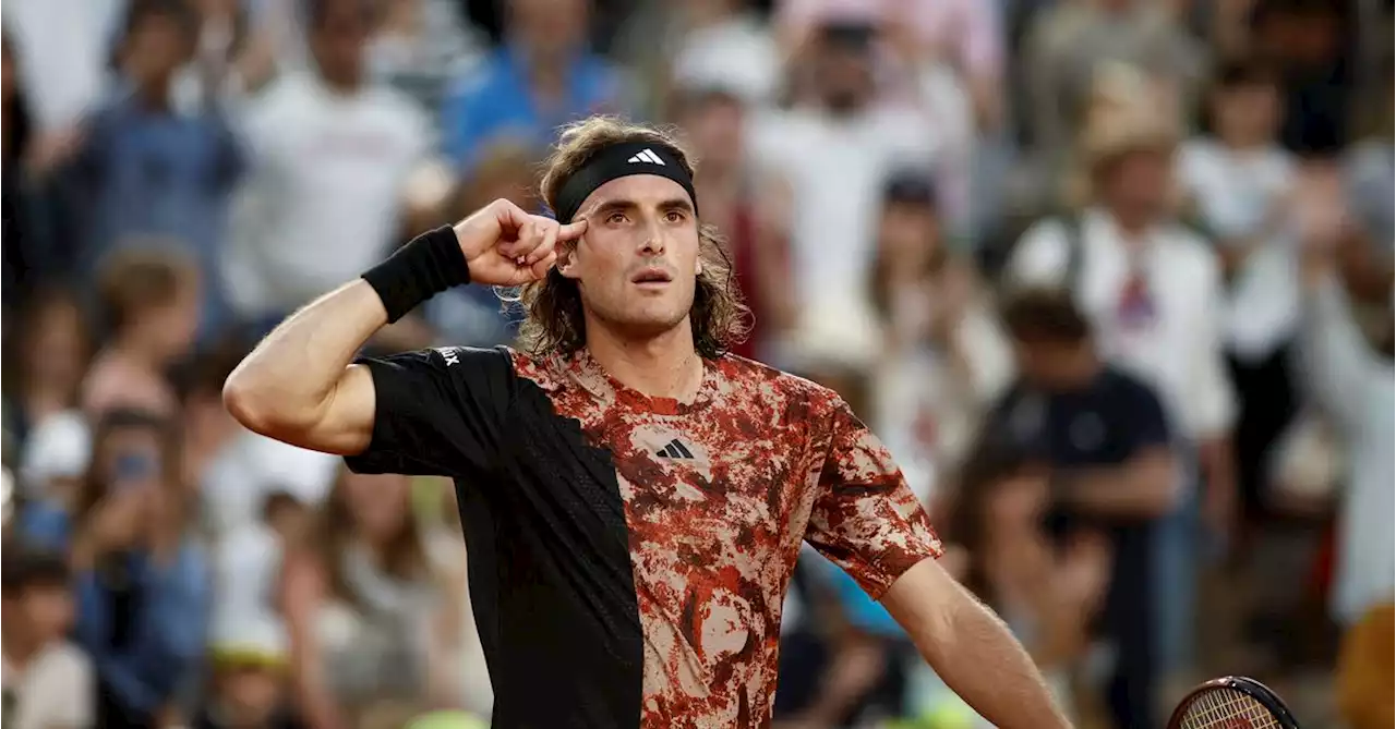 Tsitsipas blasts past Ofner to make French Open quarter-finals