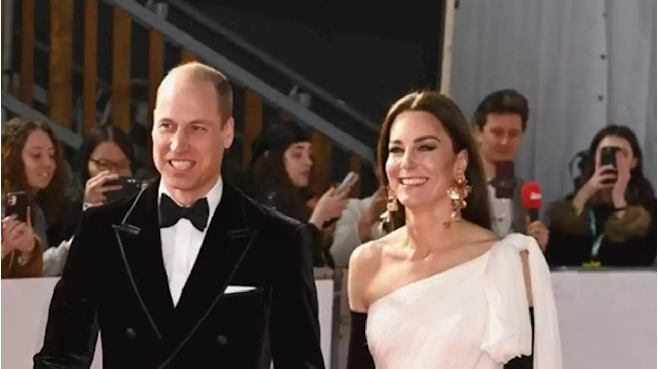 Momen Memalukan Kate Middleton-Pangeran William di Pernikahan Kerajaan Jordan