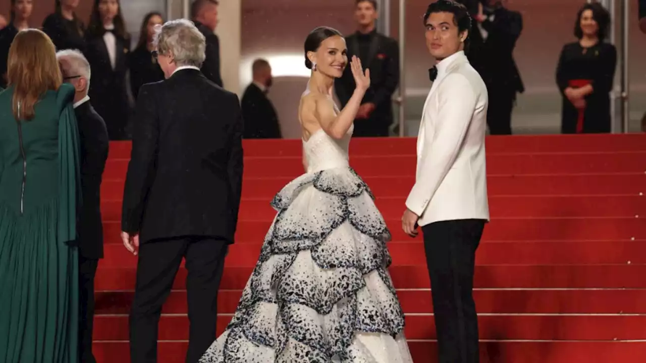Natalie Portman y la reinterpretación de un Dior con 74 años de antigüedad