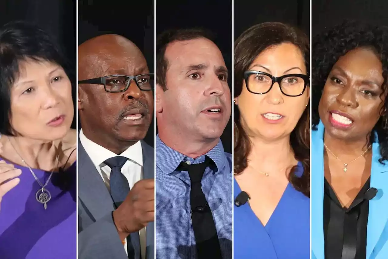 Mayoral candidates facing off in CBC debate