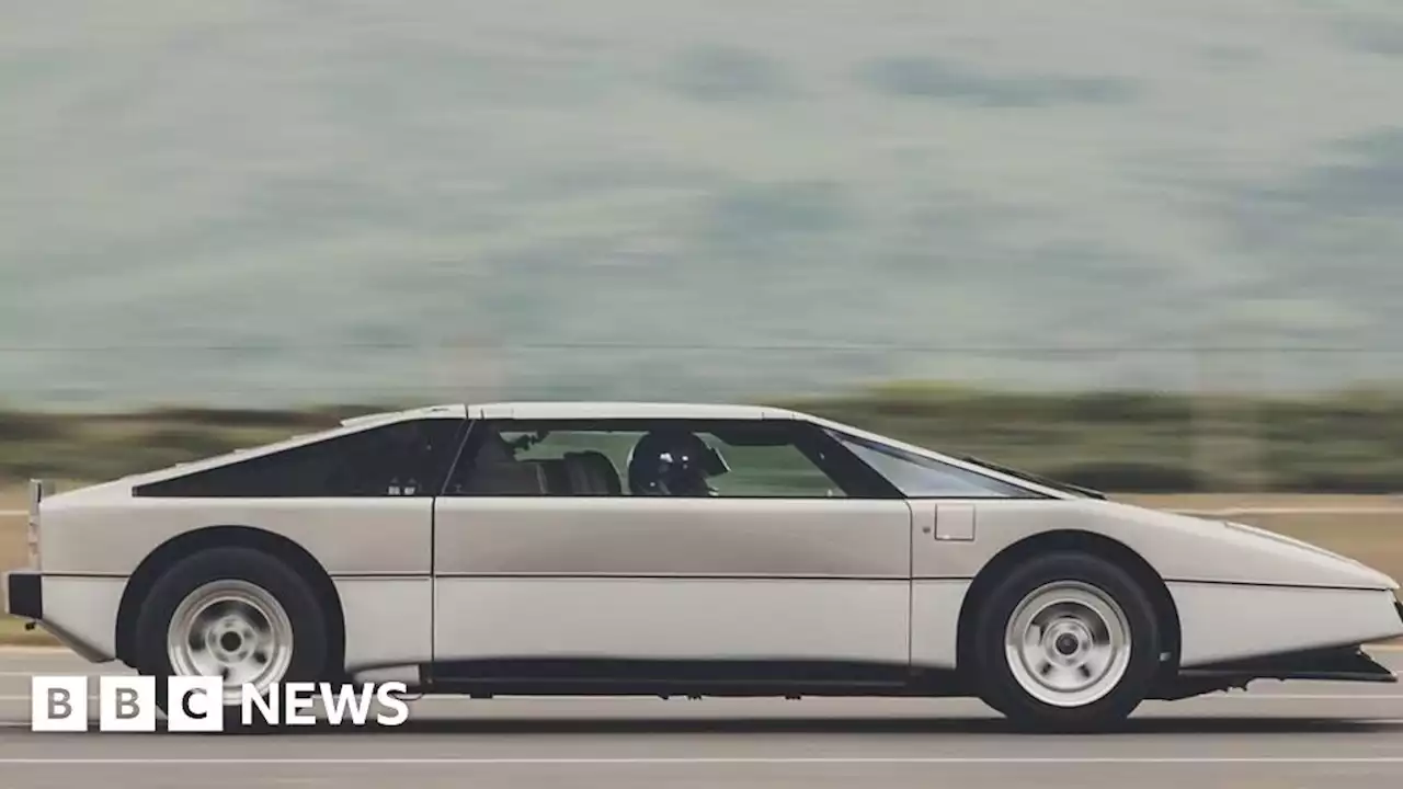 Aston Martin 1970s supercar breaks 200mph barrier