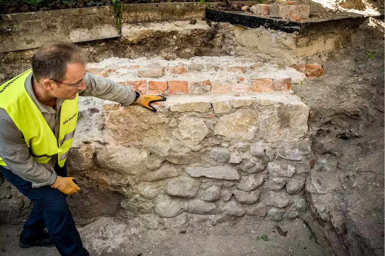 Älteste Kirche Berlins entdeckt: Archäologe zeigt erstmals Moritzkirche Spandau