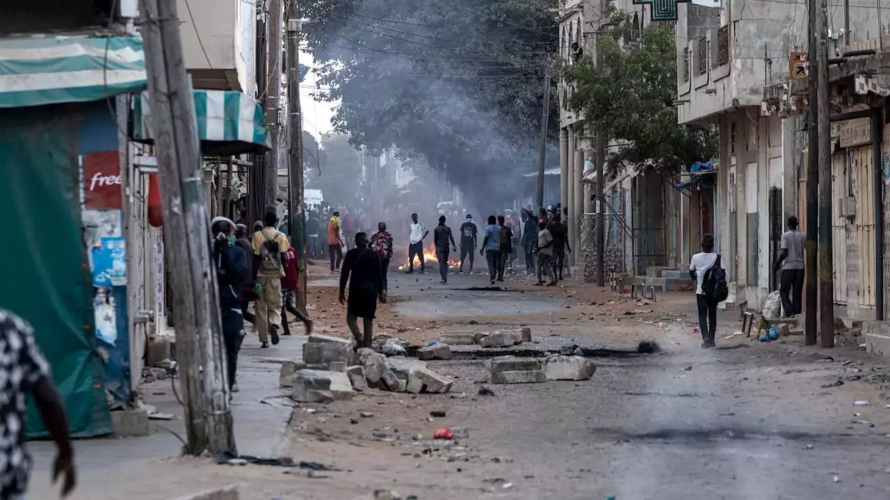 Le Sénégal ferme ses consulats à l'étranger après une 'série d'agressions'