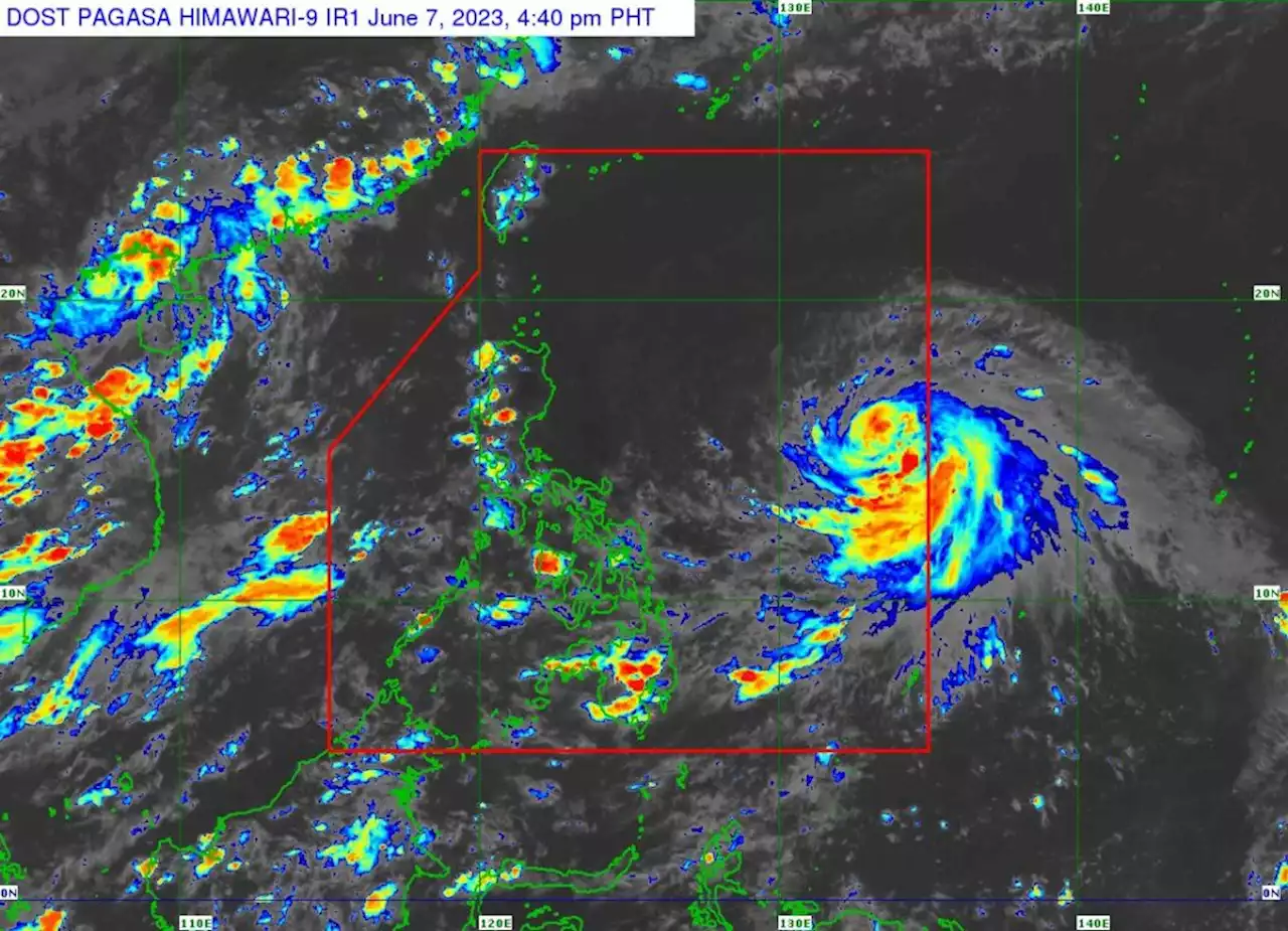 Tropical Storm Chedeng slightly intensifies while slowly heading west