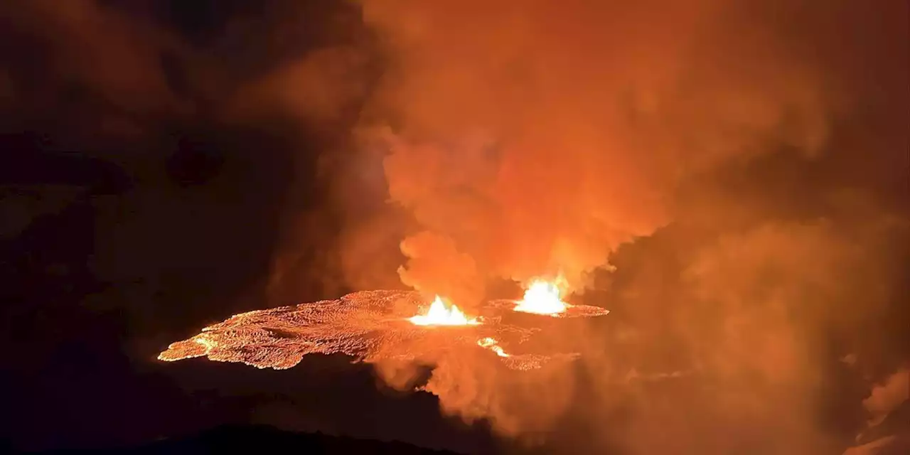 Kilauea volcano erupts again, creating spectacular glow