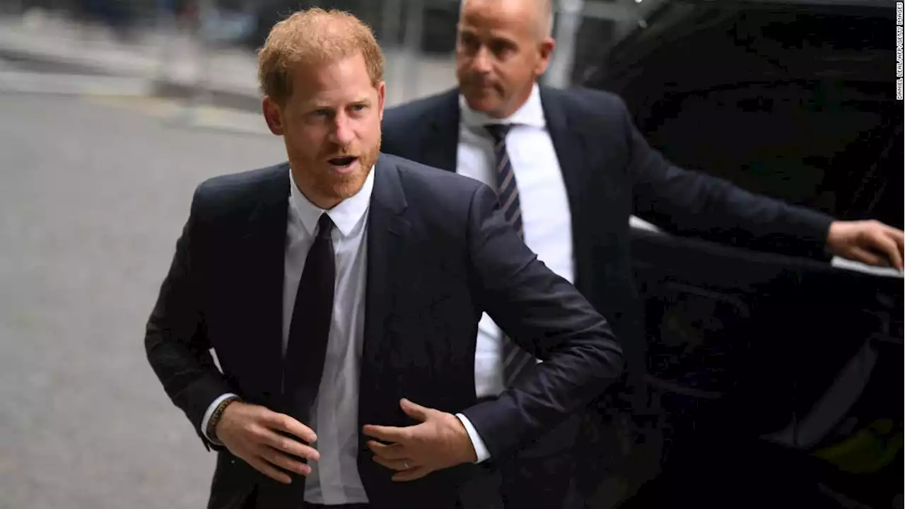 Live updates: Prince Harry testifies against British media in phone hacking trial