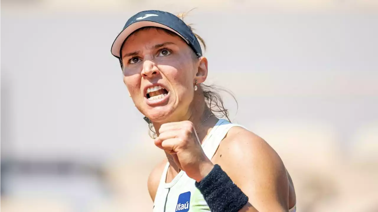 Bia Haddad vence número 7 do mundo e vai à semifinal de Roland Garros