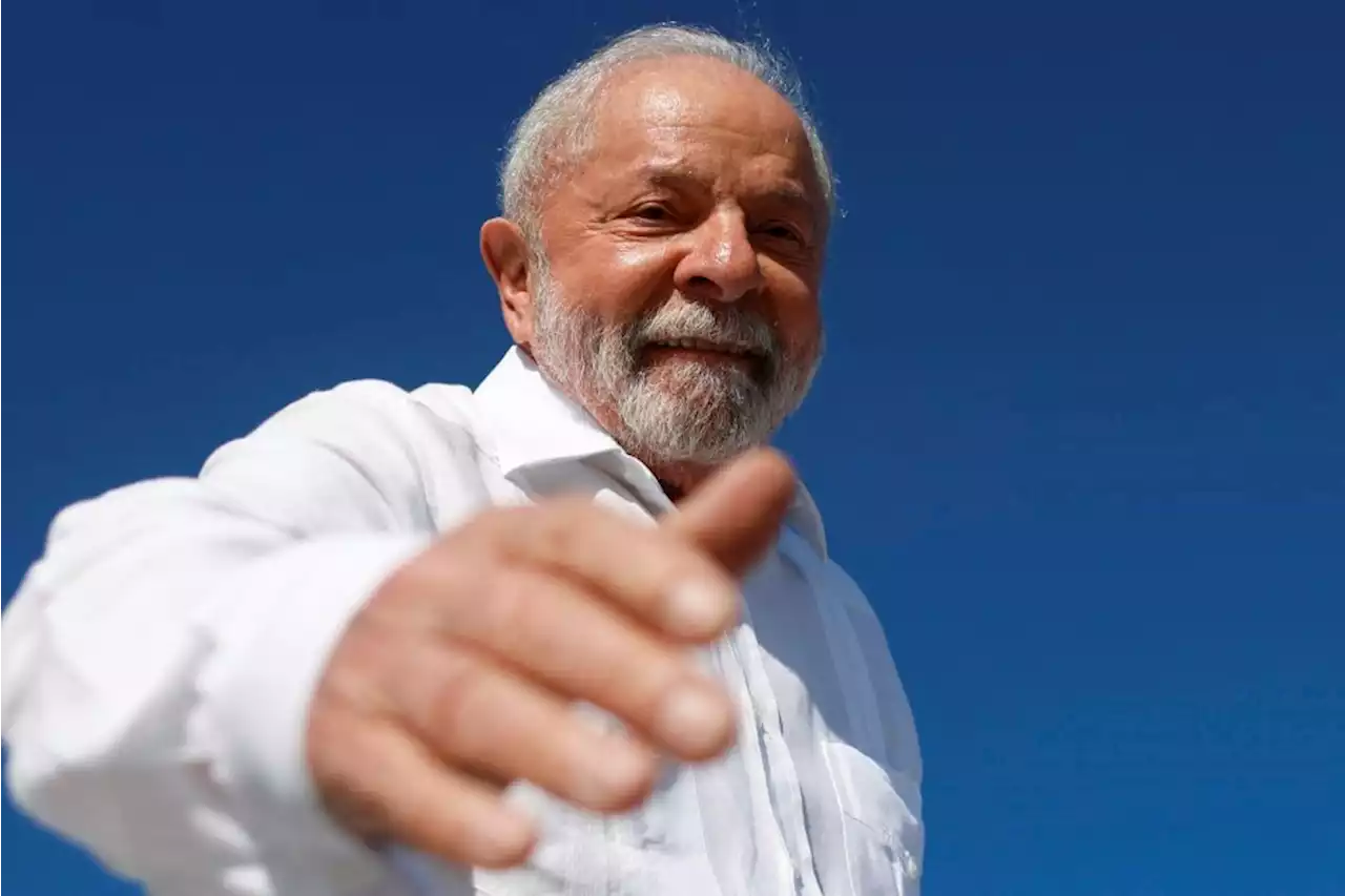 Lula defende Farmácia Popular e diz que “ninguém será tratado como se fosse de segunda classe”