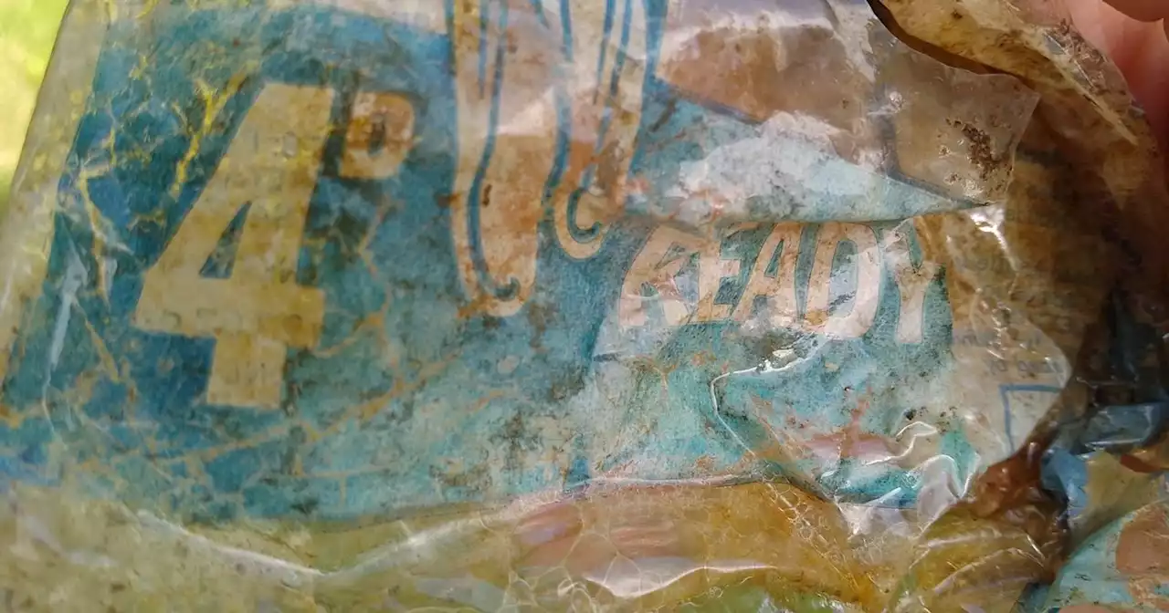 Golden Wonder crisp packet from 60s found in Scots river raises pollution fears