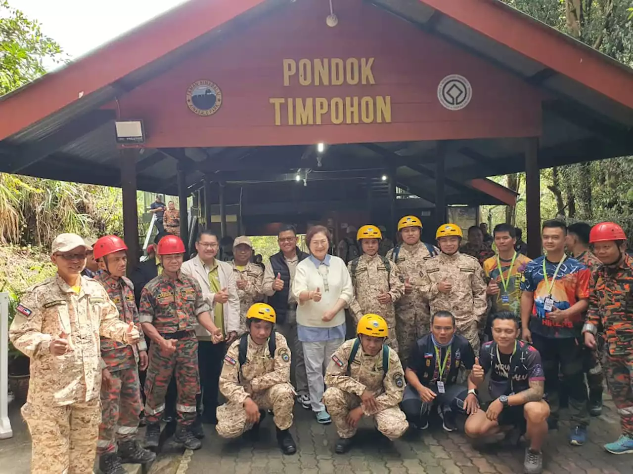 Malaysia’s first high altitude SAR team