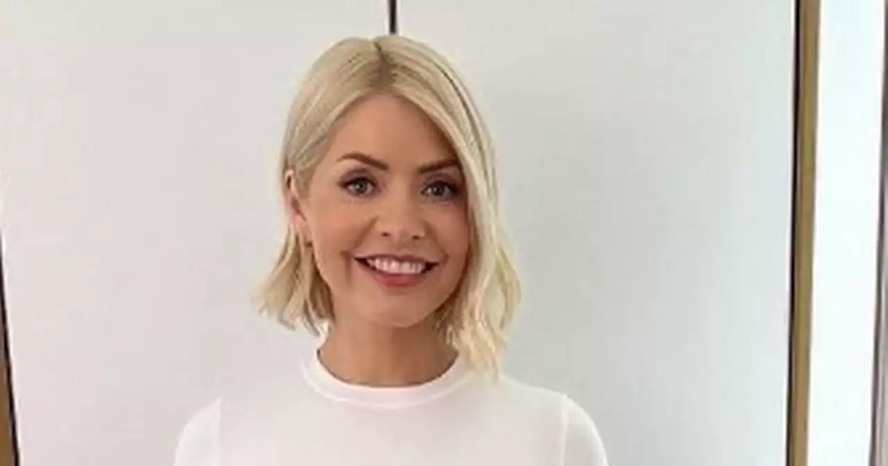 Holly Willoughby wows in £23 Zara top ahead of ITV This Morning