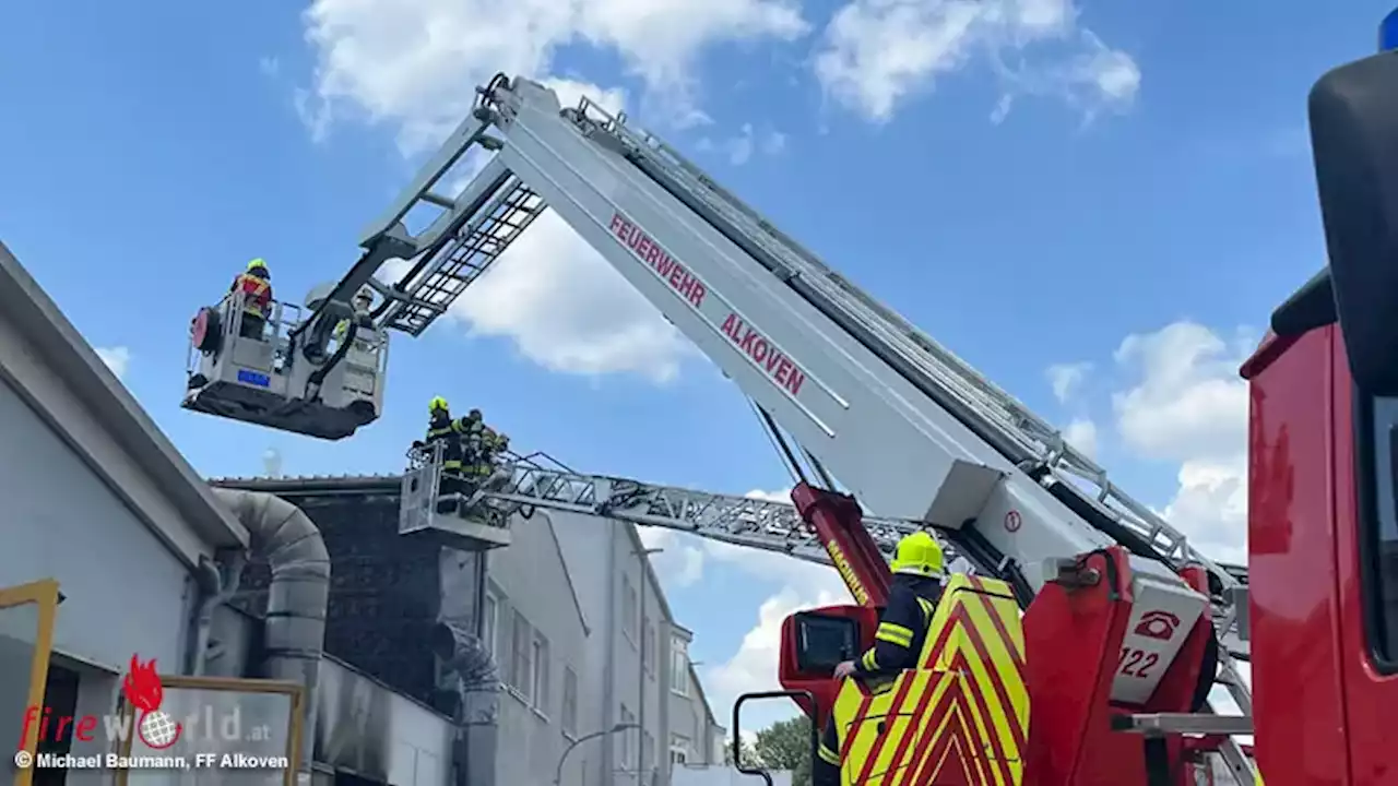 Oö: Alarmstufe-II-Auslösung bei Brand in Tischlerei in Fraham