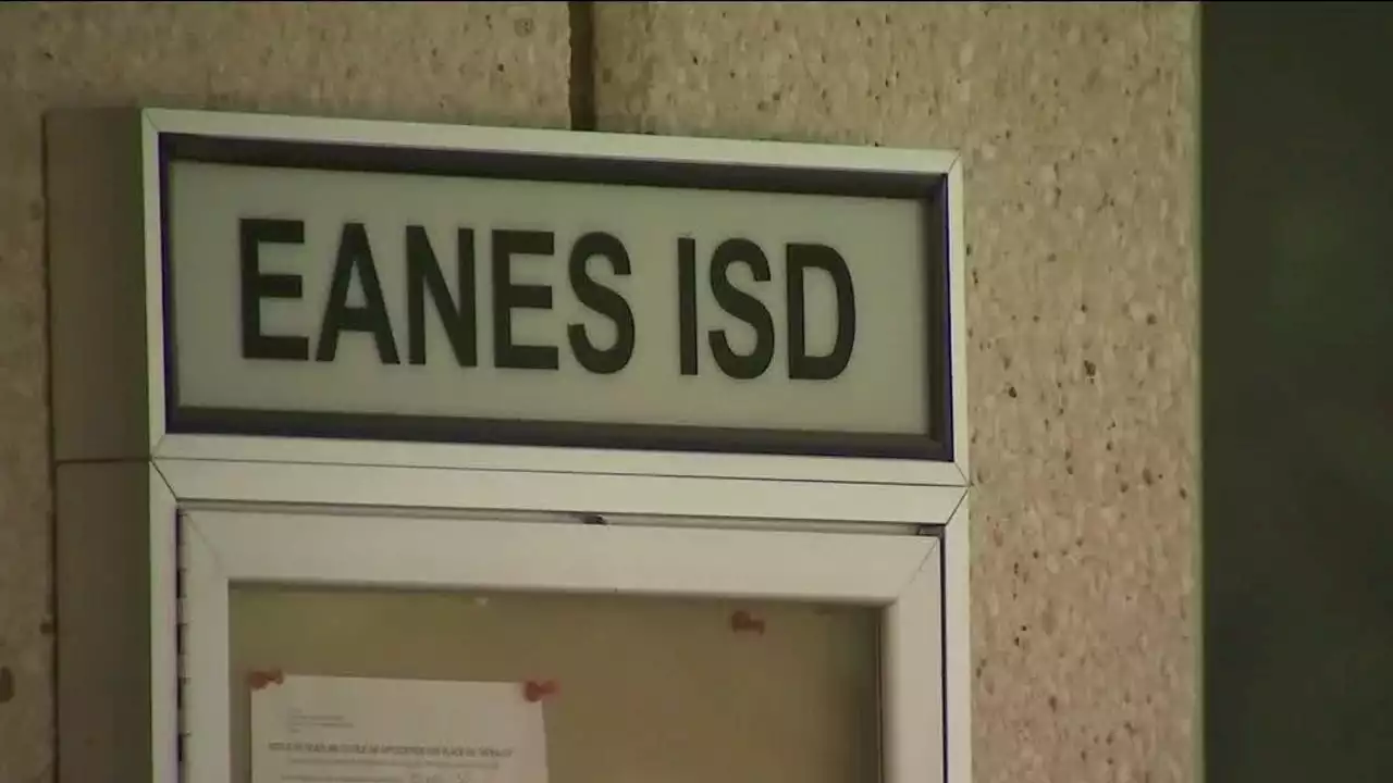 Eanes ISD board approves forming district police department