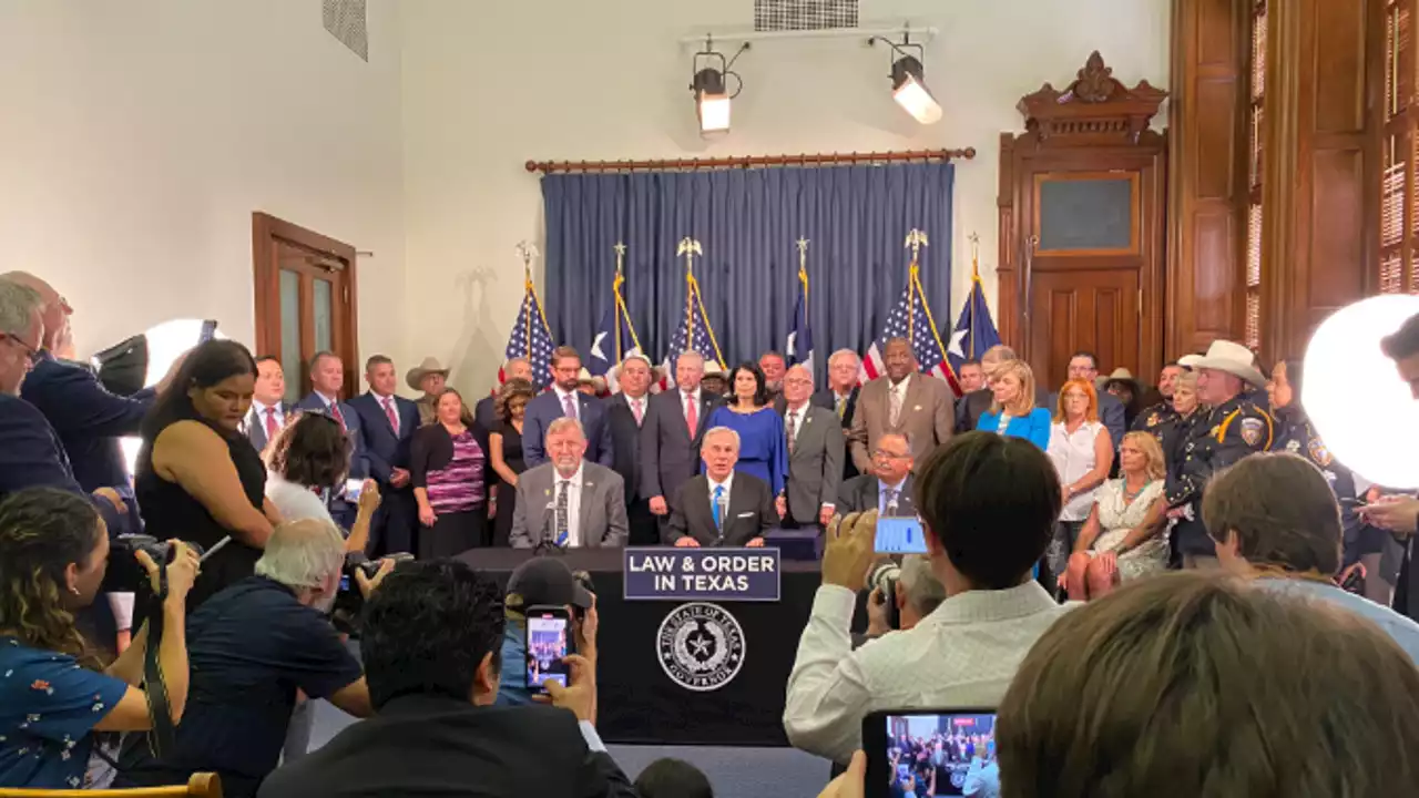 Gov. Abbott signs bill aiming to hold 'rogue district attorneys' accountable