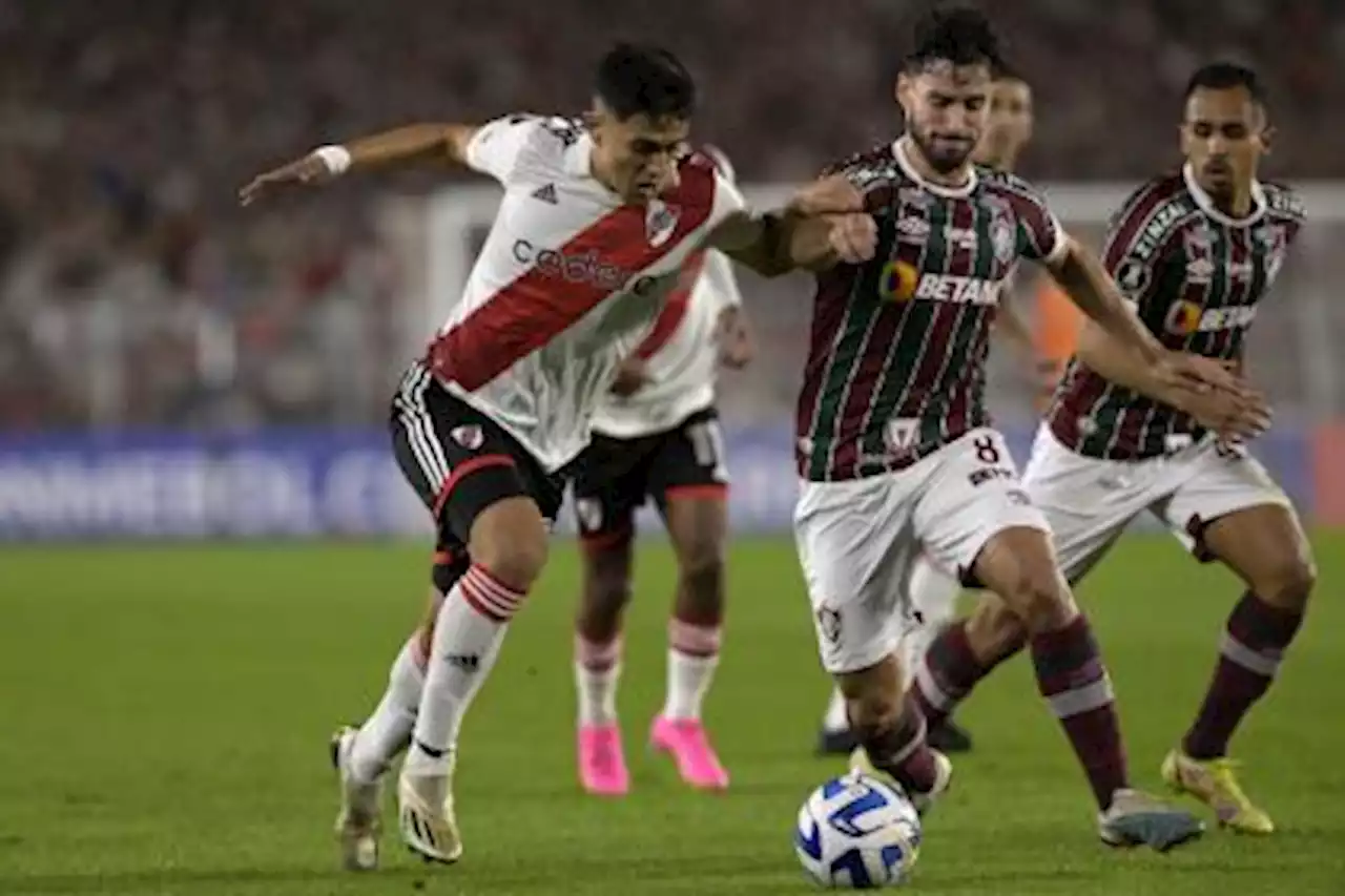 Wilmar Roldán creó polémica en River vs Fluminense: ¿Penal evidente?