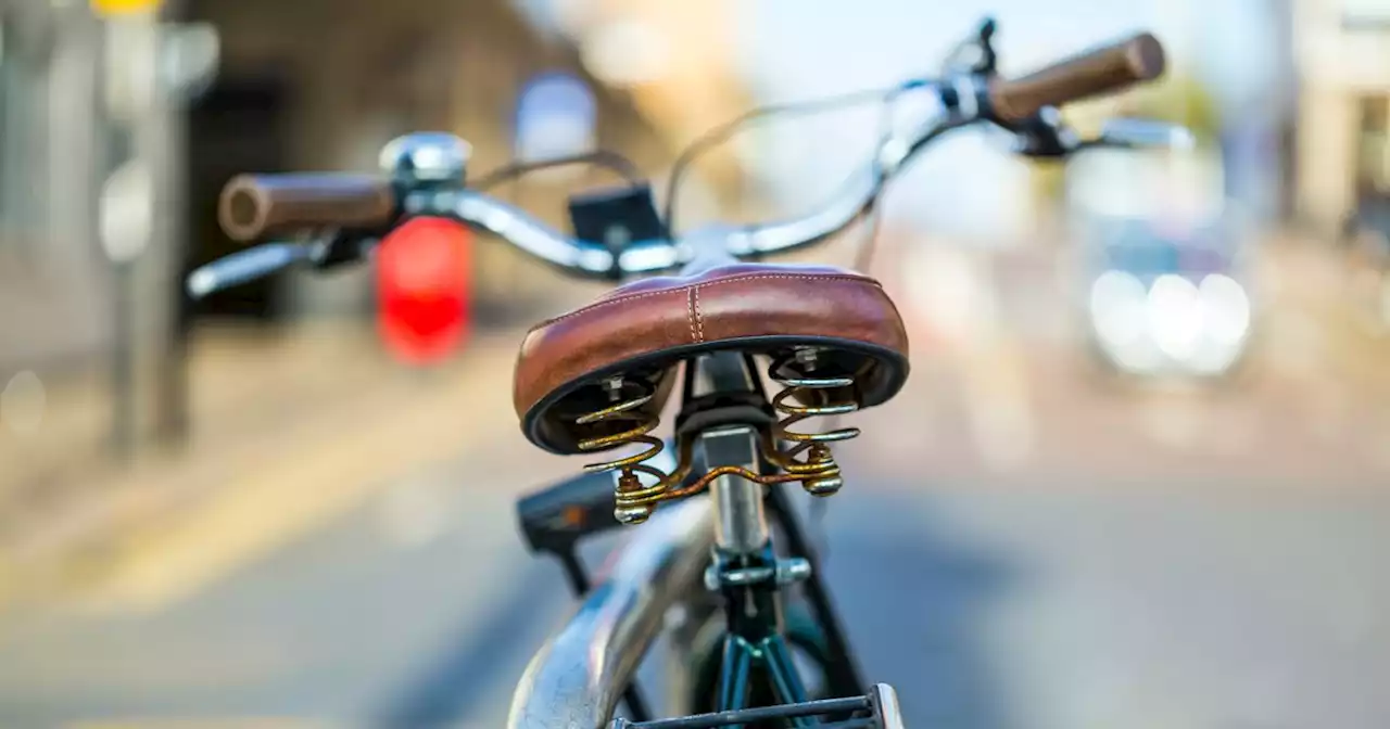 Glasgow 'speeding' cyclists causing safety risk for pedestrians, councillor claims