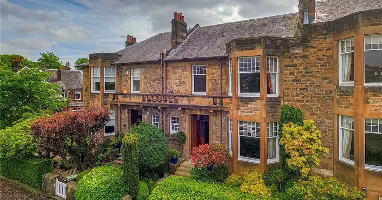 Look inside £1m Glasgow home filled with quirky artwork up for sale in west end