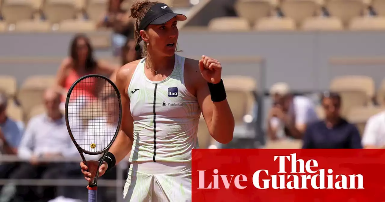 French Open 2023: Haddad Maia beats Jabeur, Swiatek v Gauff in quarter-finals – live