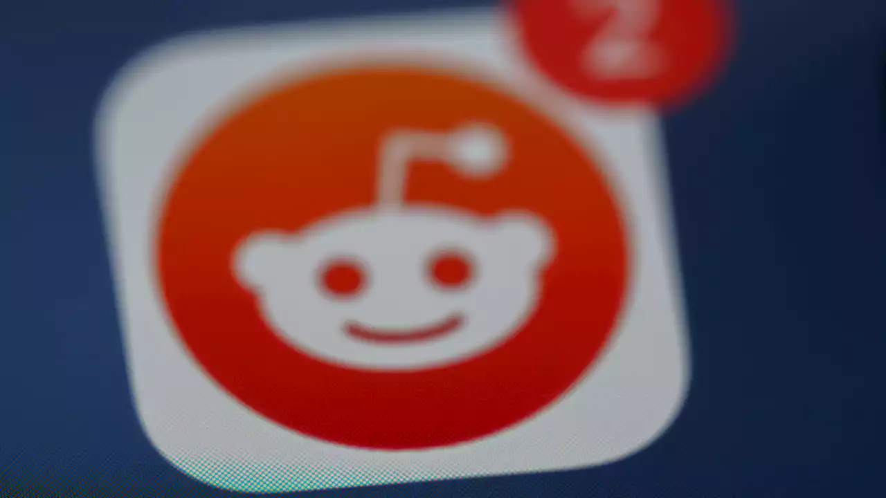 Reddit joins other social media firms in job cuts - htxt