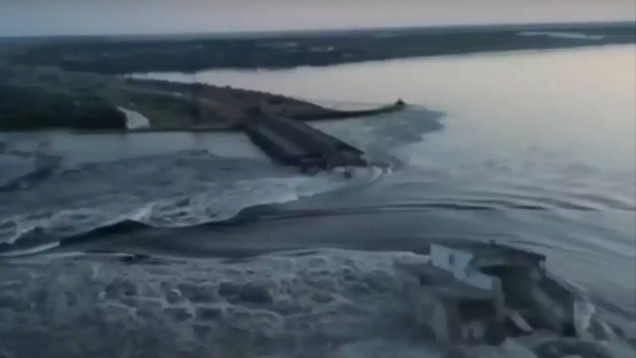 Ukrainian dam has been destroyed causing serious flooding near Kherson