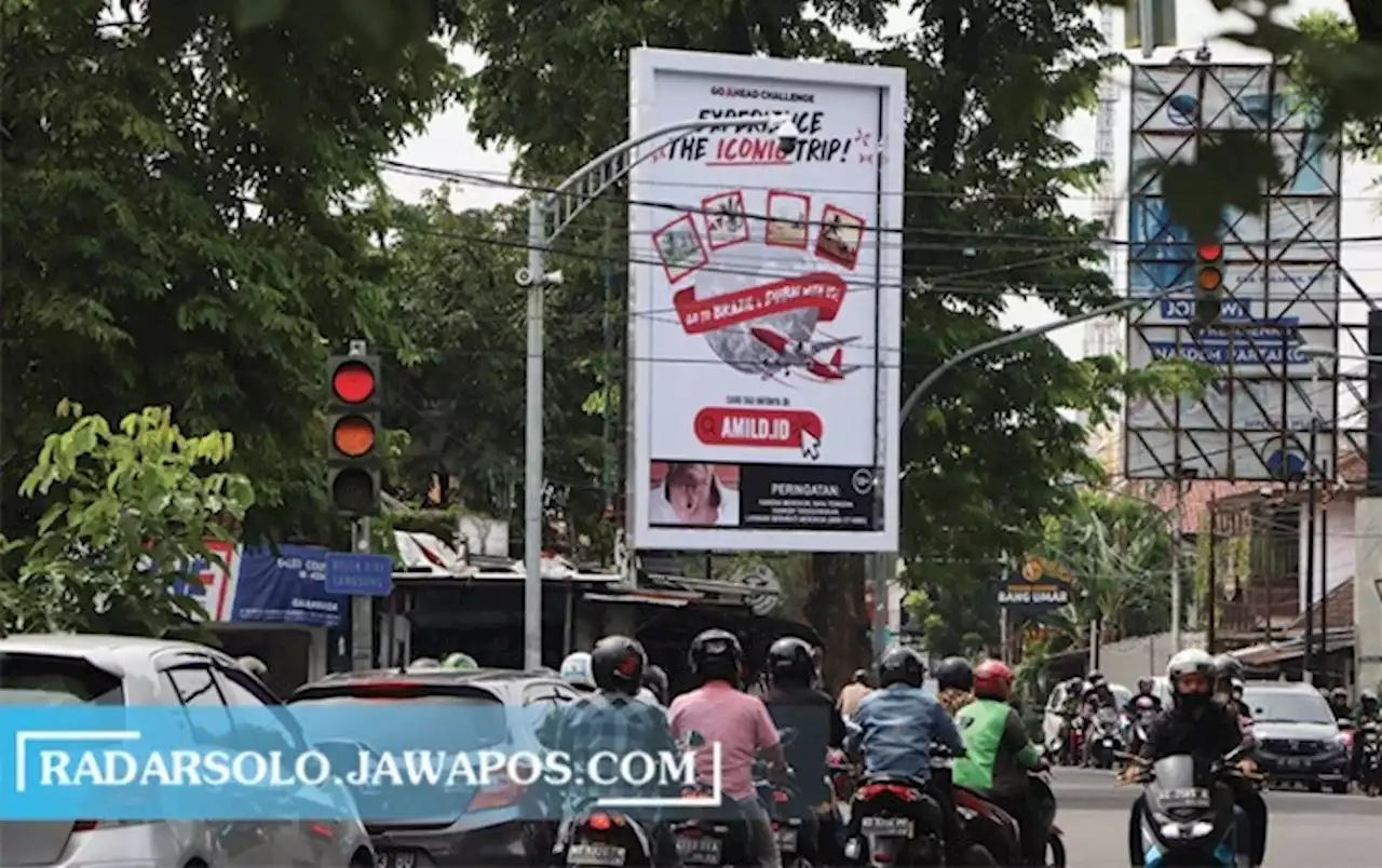 Bapenda Kota Surakarta Cek Ulang Iklan Rokok di Kawasan Sekolah