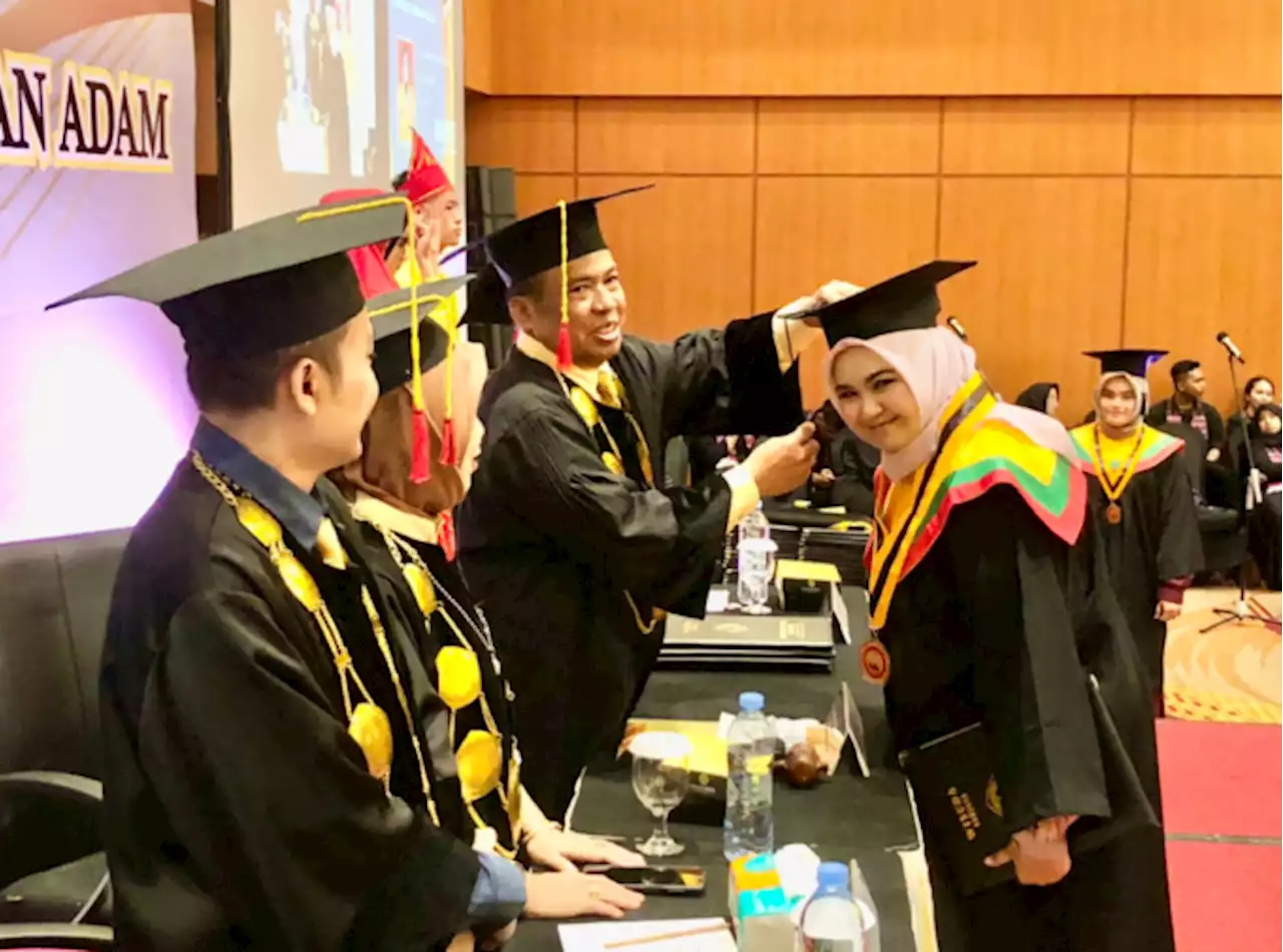 STIHSA Cetak Sarjana Hukum Profesional dan Beretika