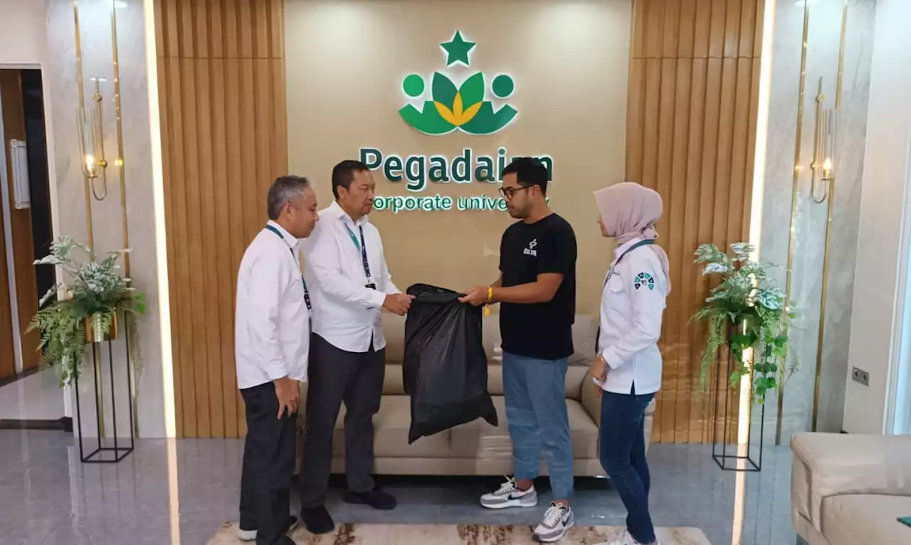 Bersama Plustik, Milenial Pegadaian Berhasil Kumpulkan 1 Ton Sampah Plastik