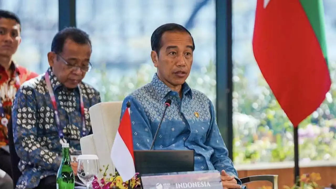 Jokowi Yakinkan Investor Singapura soal Pergantian Presiden: Semua Akan Baik-baik Saja