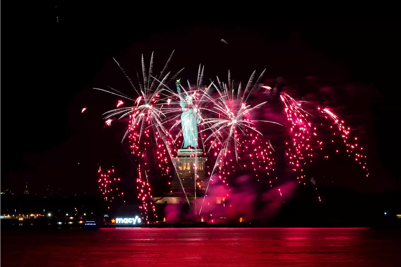 Macy's 4th of July Fireworks show to debut mile-wide ‘waving flag'