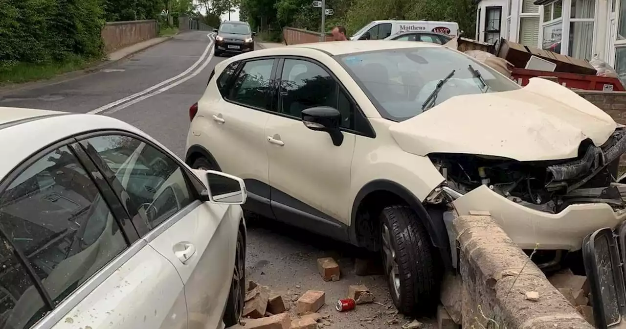 Fears over 'dangerous' road after car crashed into house