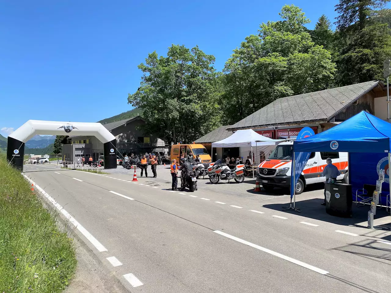 Kapo Uri und Glarus: Super Biker 2023 – gemeinsame Präventionsaktion