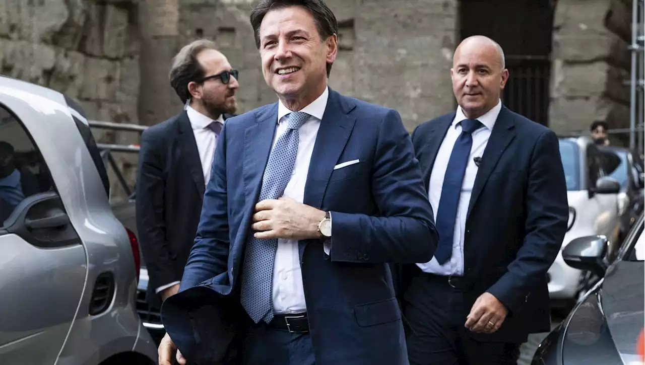 Schlein al Gay Pride, Conte no. L’ex premier: “Non vado nemmeno ai matrimoni”