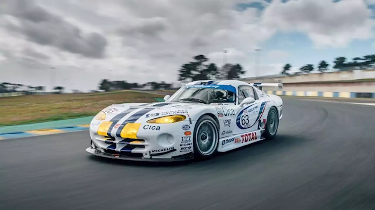 A Chrysler Viper GTS-R That Raced at Le Mans in 1997 Is Heading to Auction