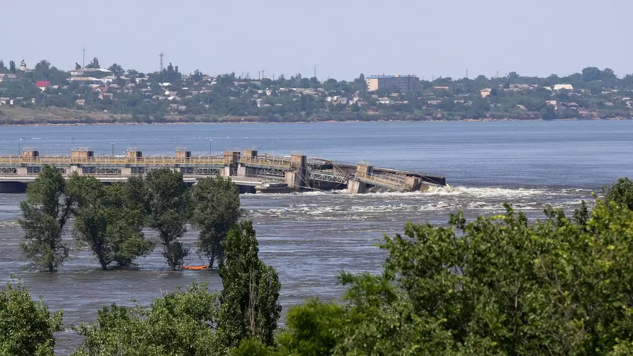 Guerra en Ucrania: usar el agua como arma y el espejo de la II Guerra Mundial