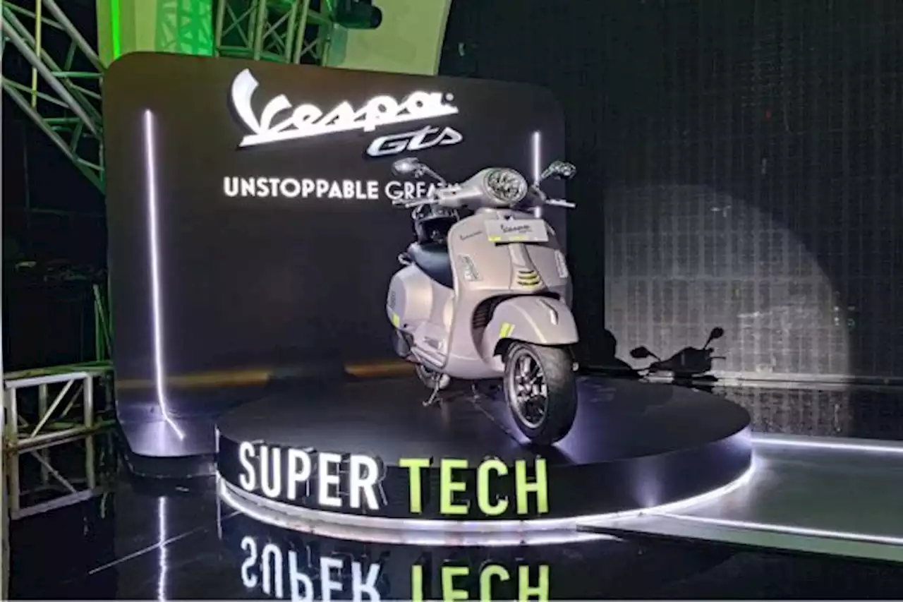 Wow, Vespa GTS Terbaru Paling Mahal Capai Rp163 Juta