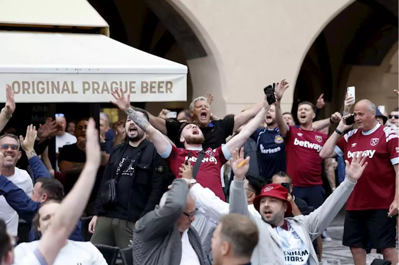 Soccer-No ticket? No problem for West Ham fans in Prague for Europa Conference final