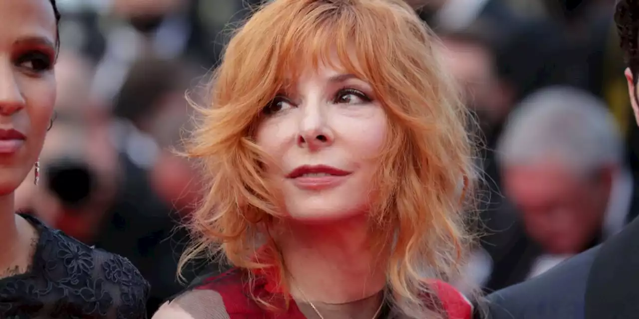 'J’ai fini par vivre avec elle comme un homme de compagnie' : l’étrange relation entre Mylène Farmer et le photographe de ses débuts