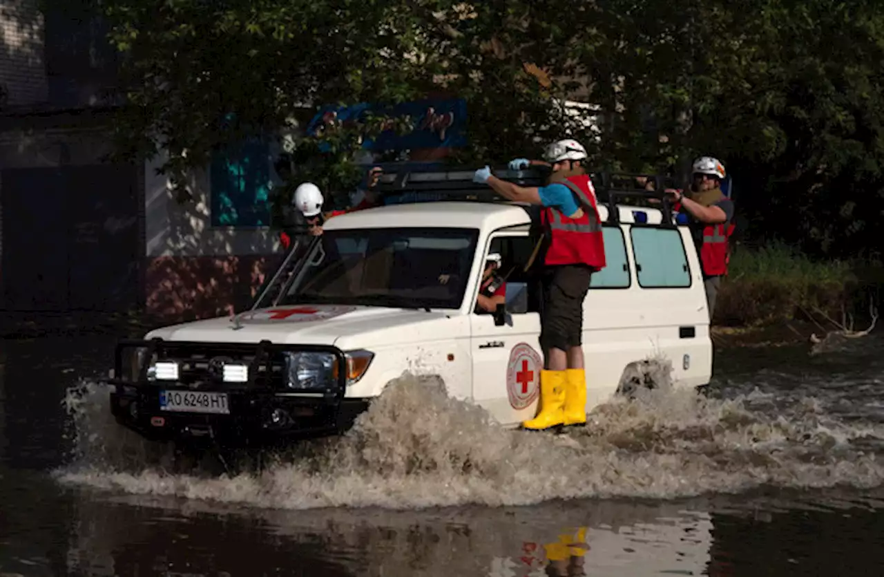 Rescue services evacuating thousands in Kherson region after Russian-held dam is destroyed