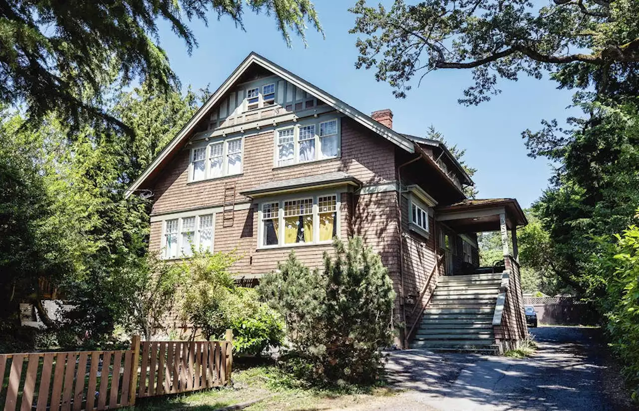 Saanich council pulls home from heritage registry to allow development