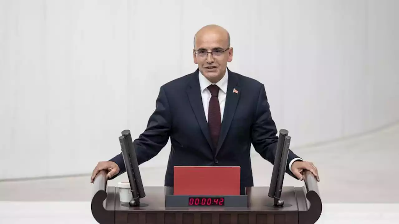 وزير المالية التركي: أولويتنا تعزيز فريقنا وإنشاء برنامج اقتصادي موثوق