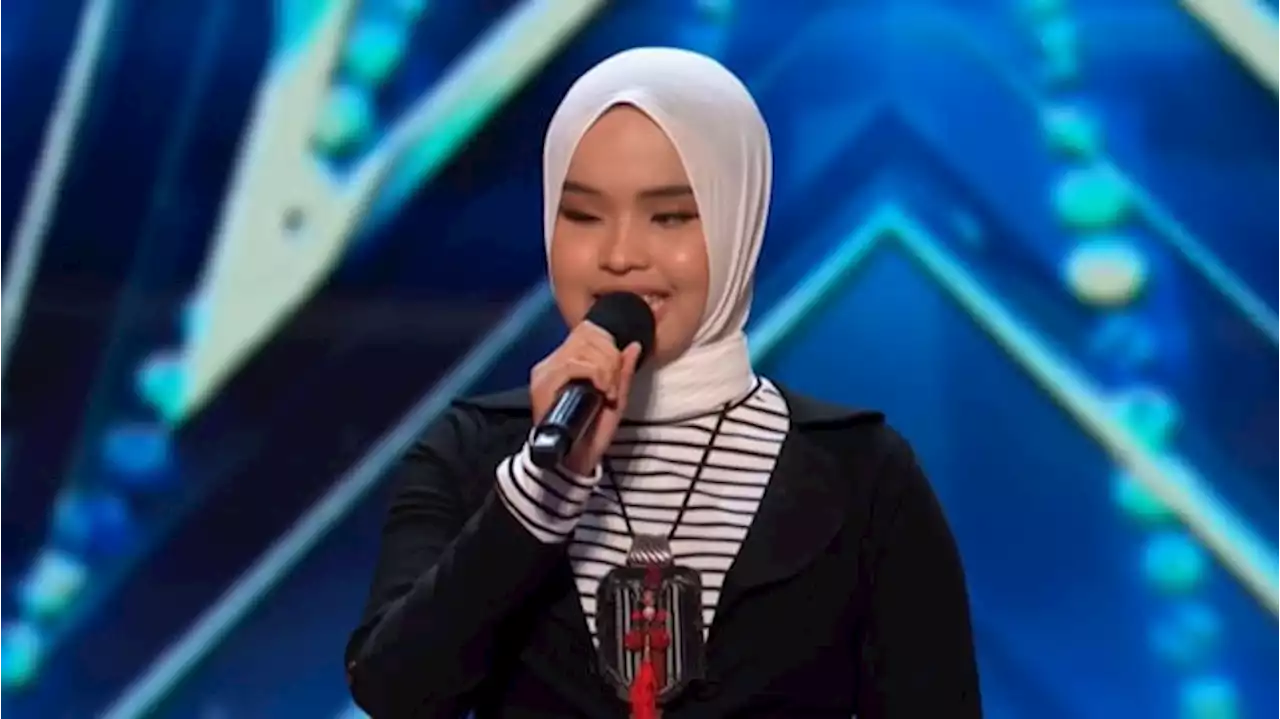 Penyanyi Indonesia Putri Ariani Dapat Golden Buzzer dari Simon Cowell di America's Got Talent