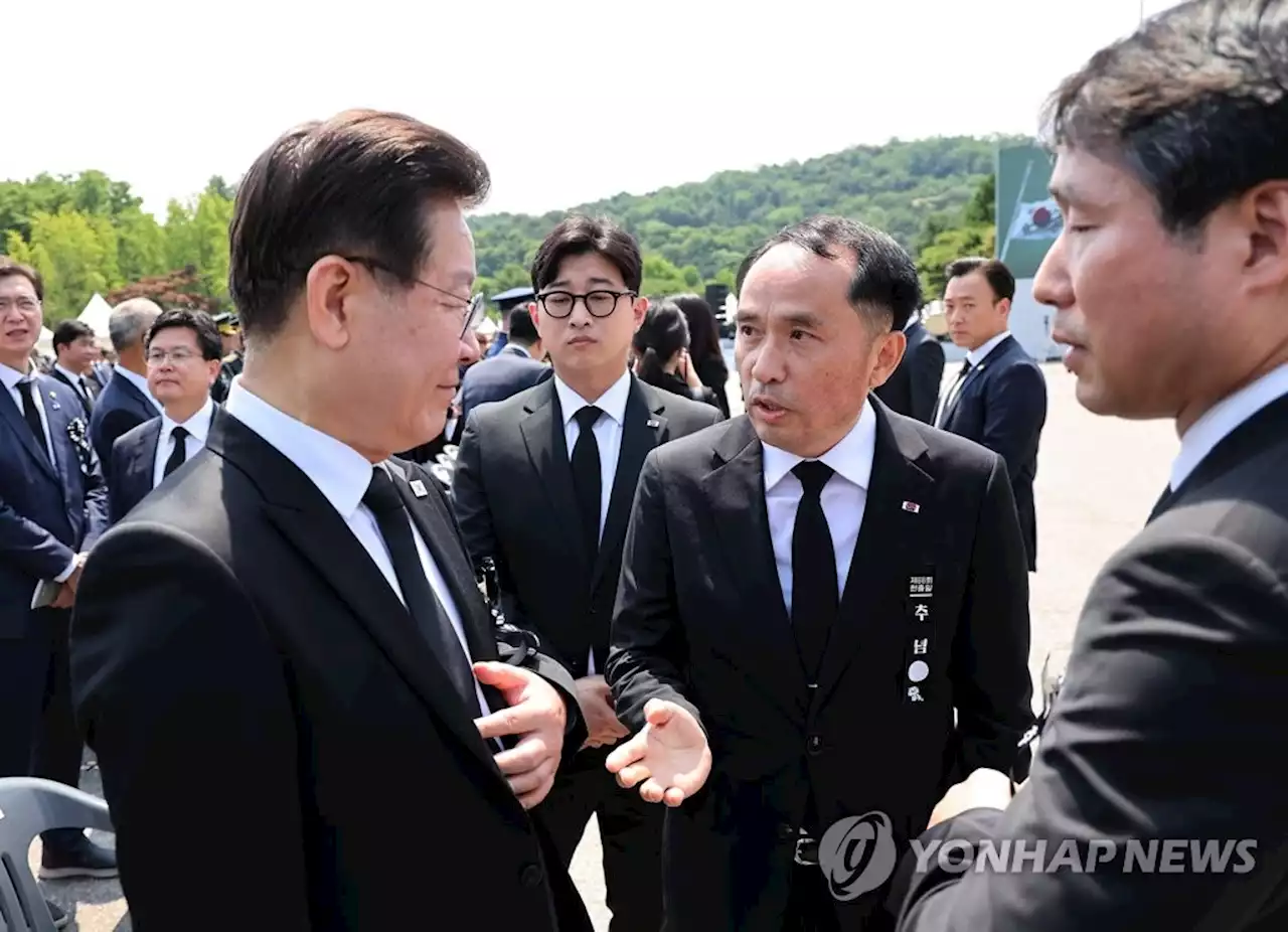 與, 천안함장 비판 野권칠승 윤리위 제소…'이재명 석고대죄해야'(종합) | 연합뉴스