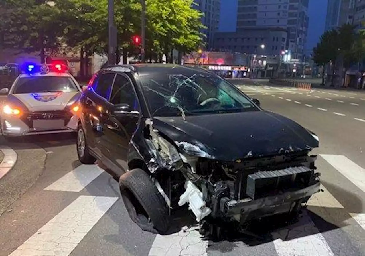 포르쉐가 부딪친 아반떼 운전자 보험할증 유예된다 | 연합뉴스