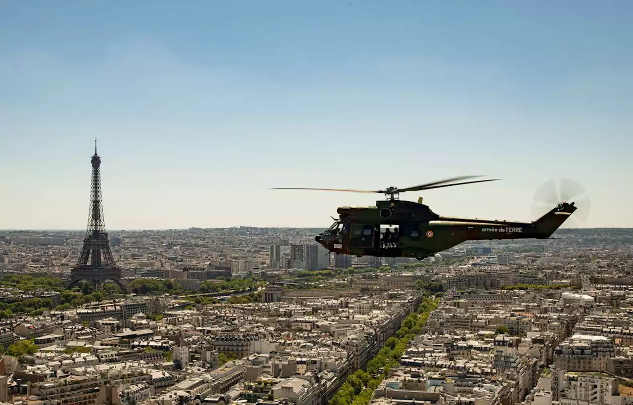 Des hélicoptères dans le ciel de Paris, pour quelles raisons ?