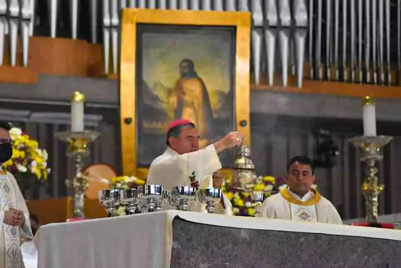 En Basílica de Guadalupe, Obispo de Orizaba ruega por los migrantes