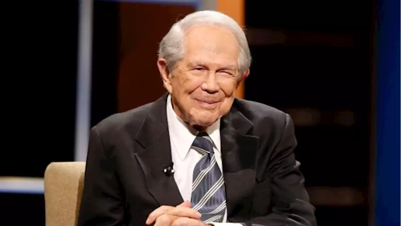 Pat Robertson, controversial 700 Club host and U.S. presidential candidate, dead at 93 | CBC News