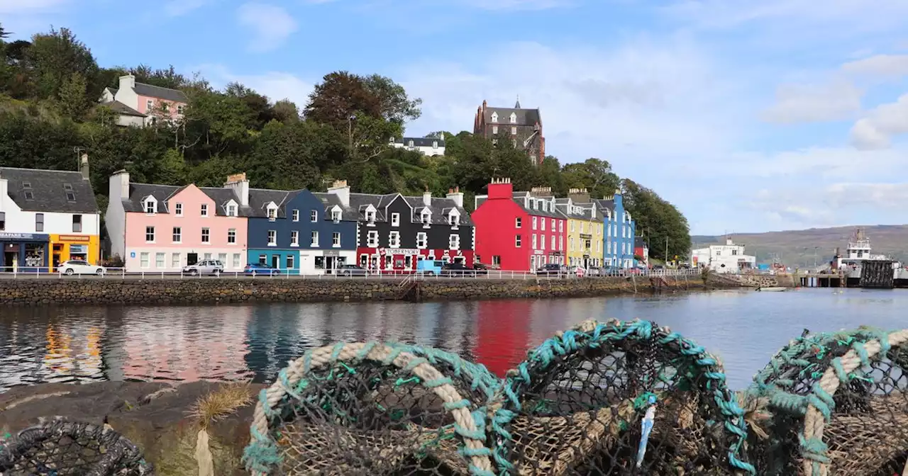 Idyllic Scottish island seeking couple for 'dream job' in beloved bakery