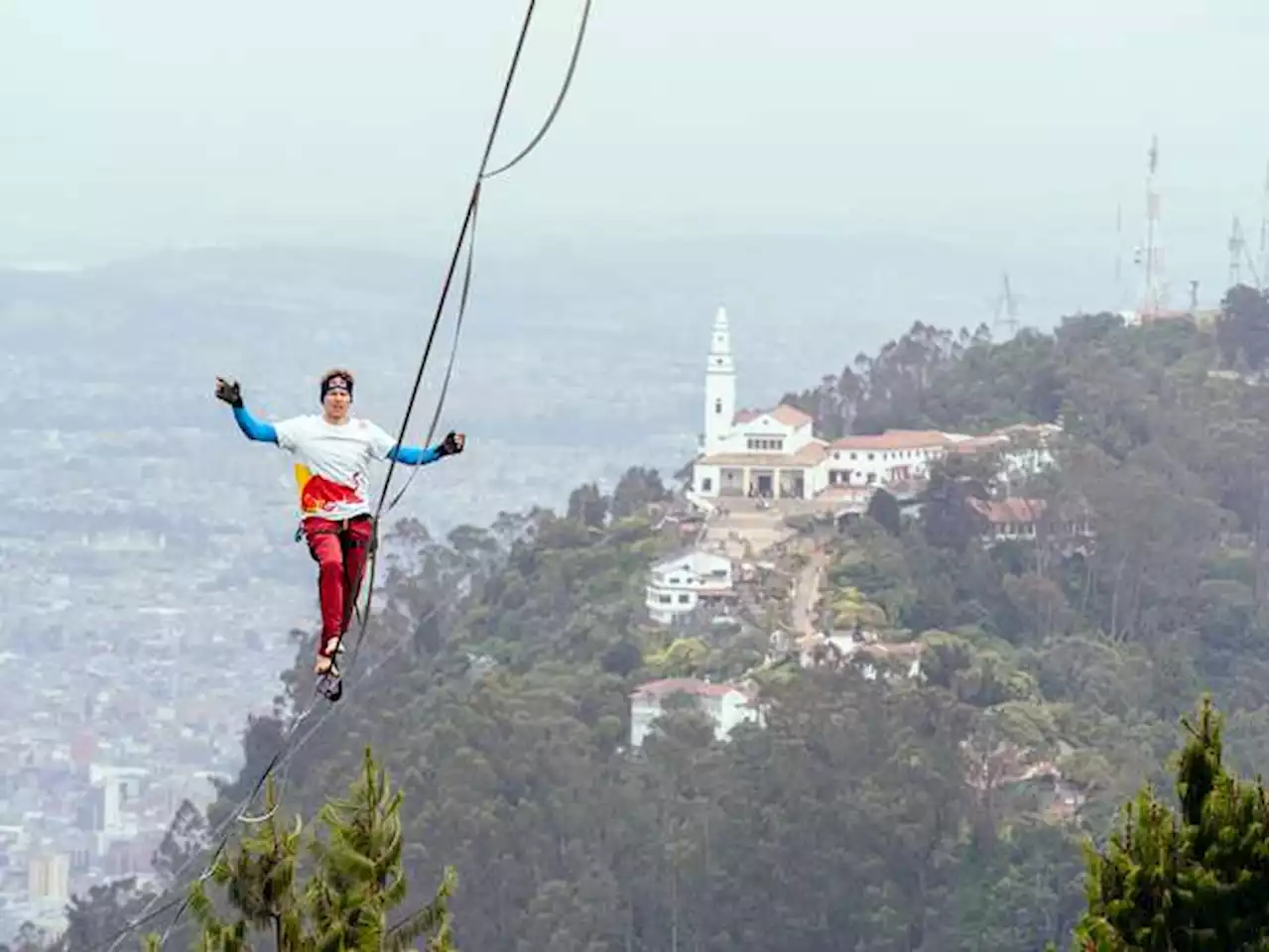 De Monserrate a Guadalupe en cuerda floja: la hazaña histórica de Jaan Roose