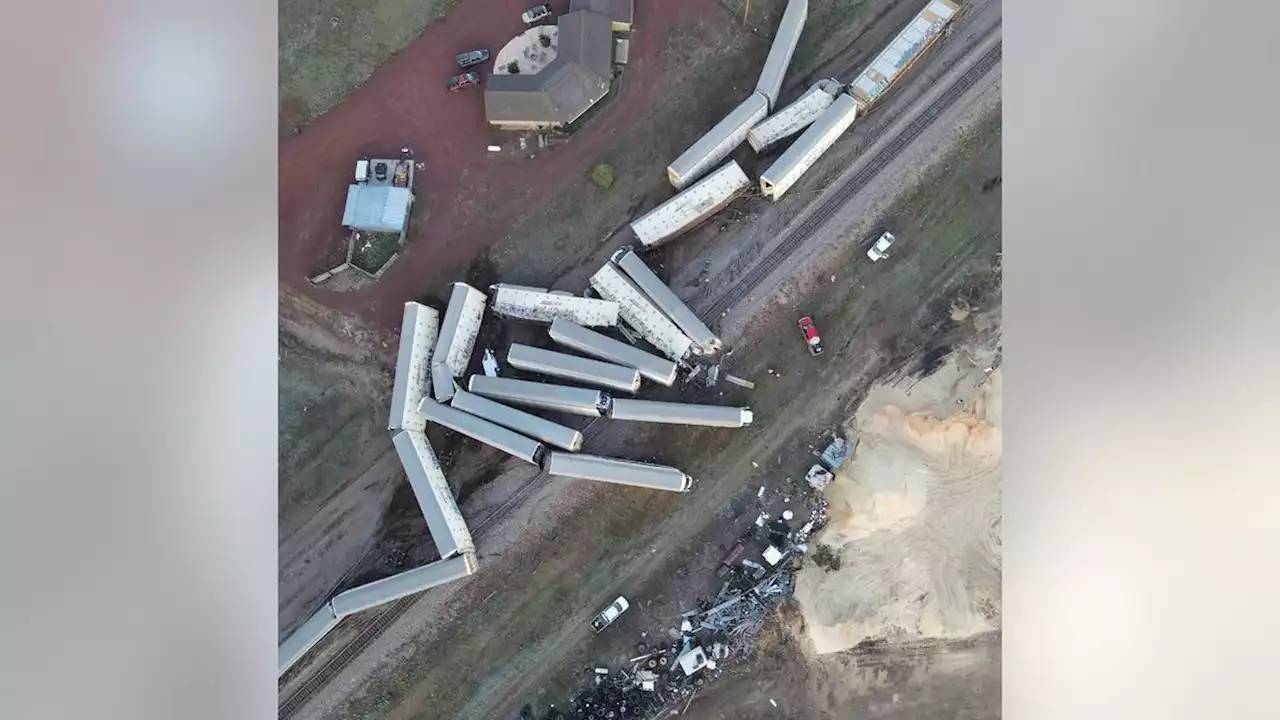 Train derailment reported in Coconino County